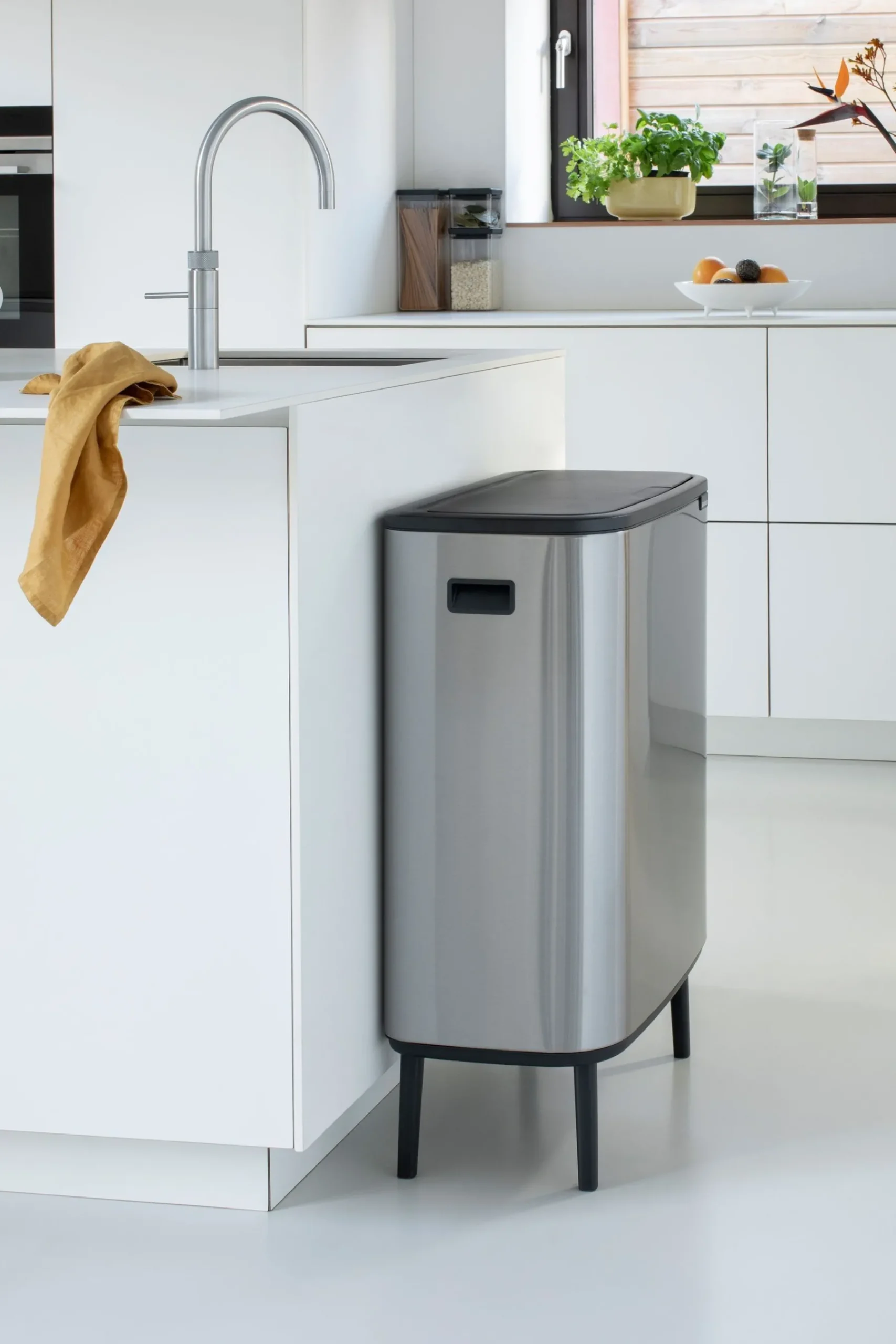 Bo Hi 60L Touch Bin*Brabantia Clearance