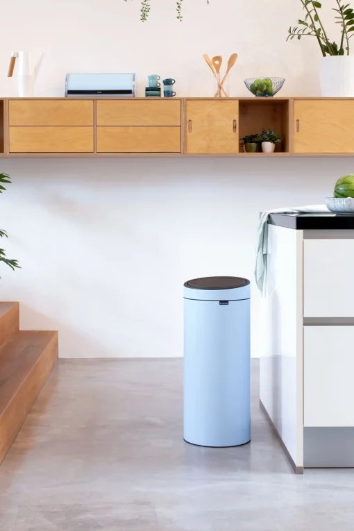 New 30L Touch Bin*Brabantia Store
