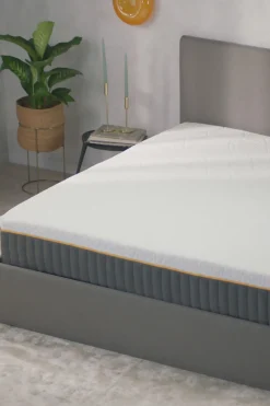 Elite Mattress*Emma Sale