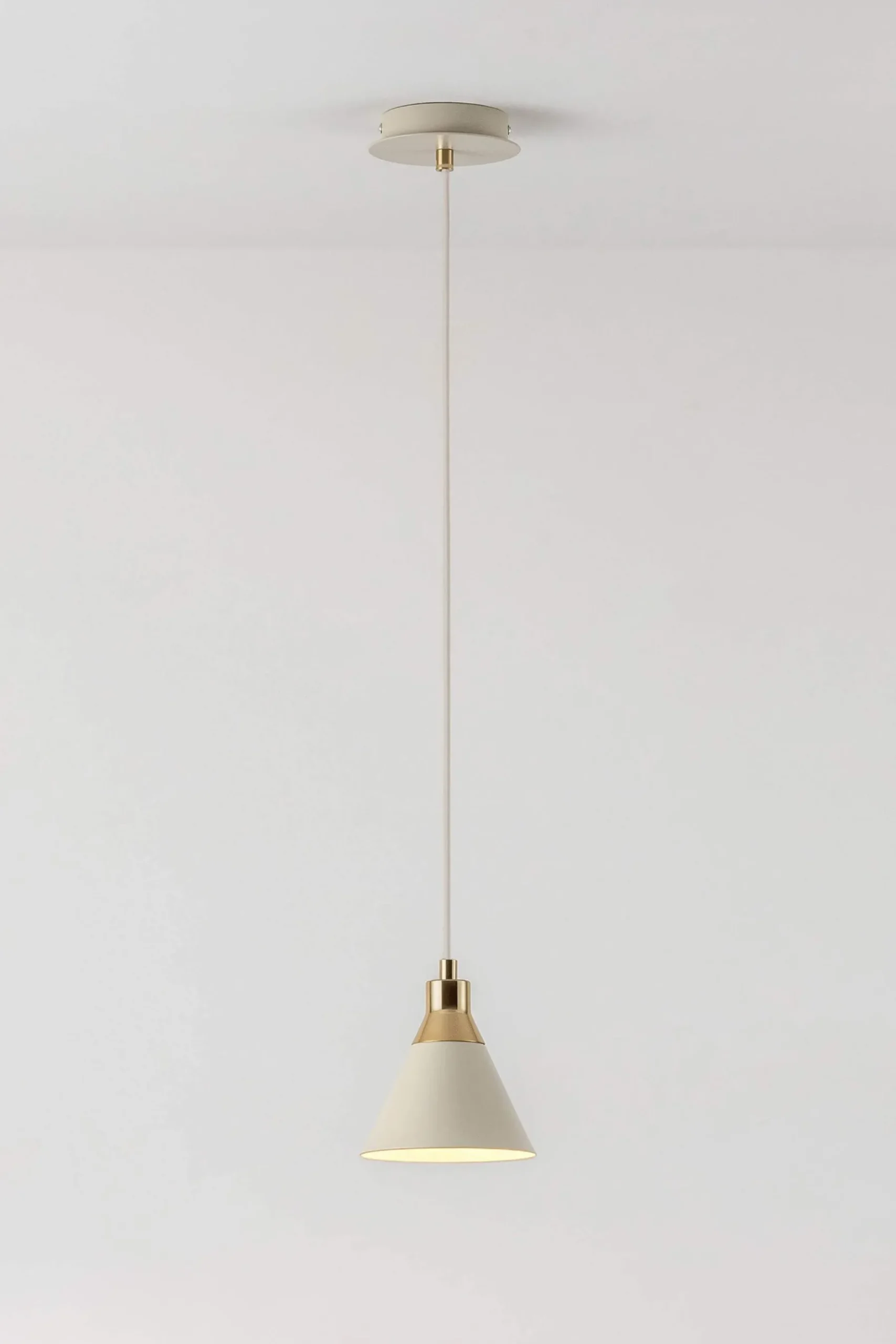 Cone Pendant Ceiling Light*Houseof. Fashion