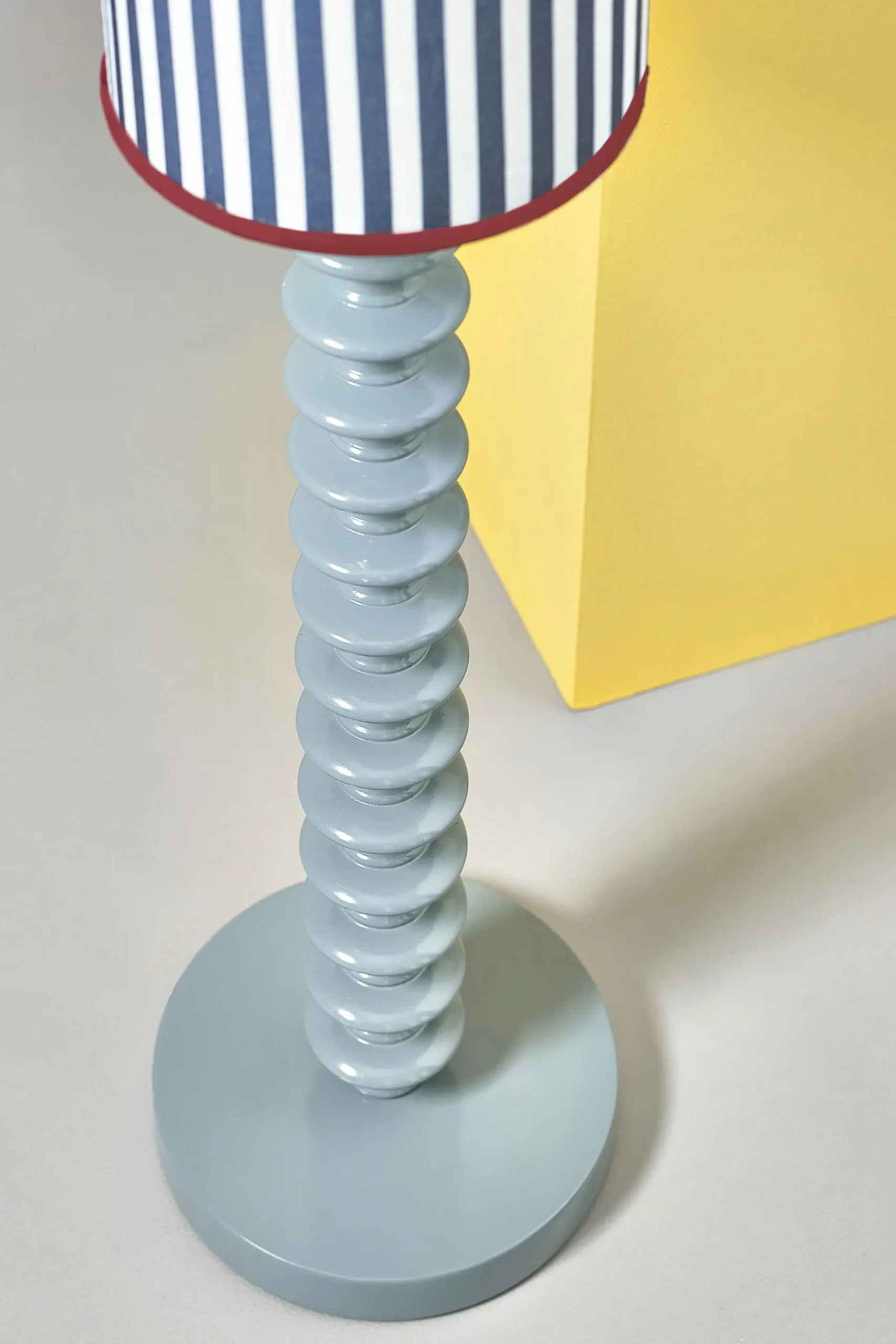 Eleanor Floor Lamp*Novogratz Sale