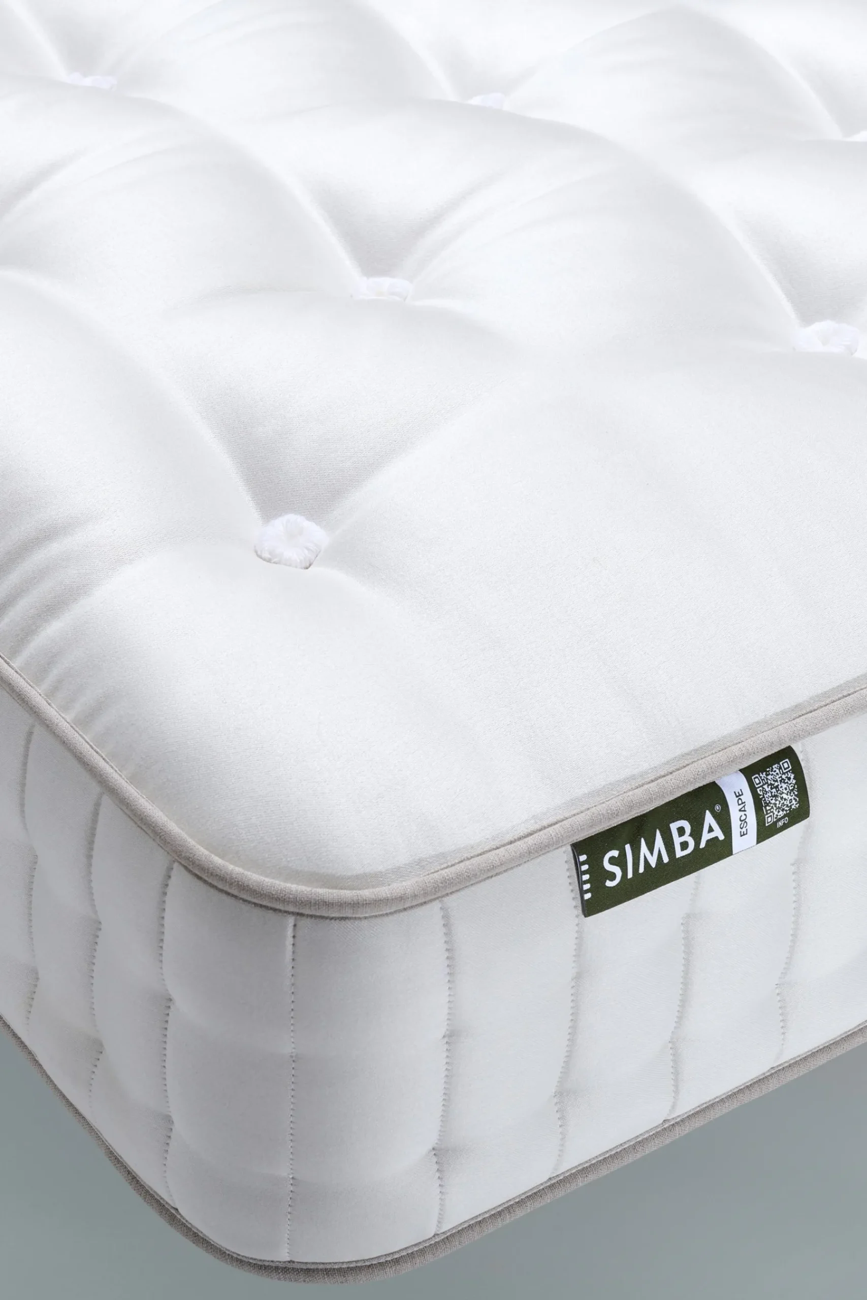 Earth Escape White Mattress*Simba Sale