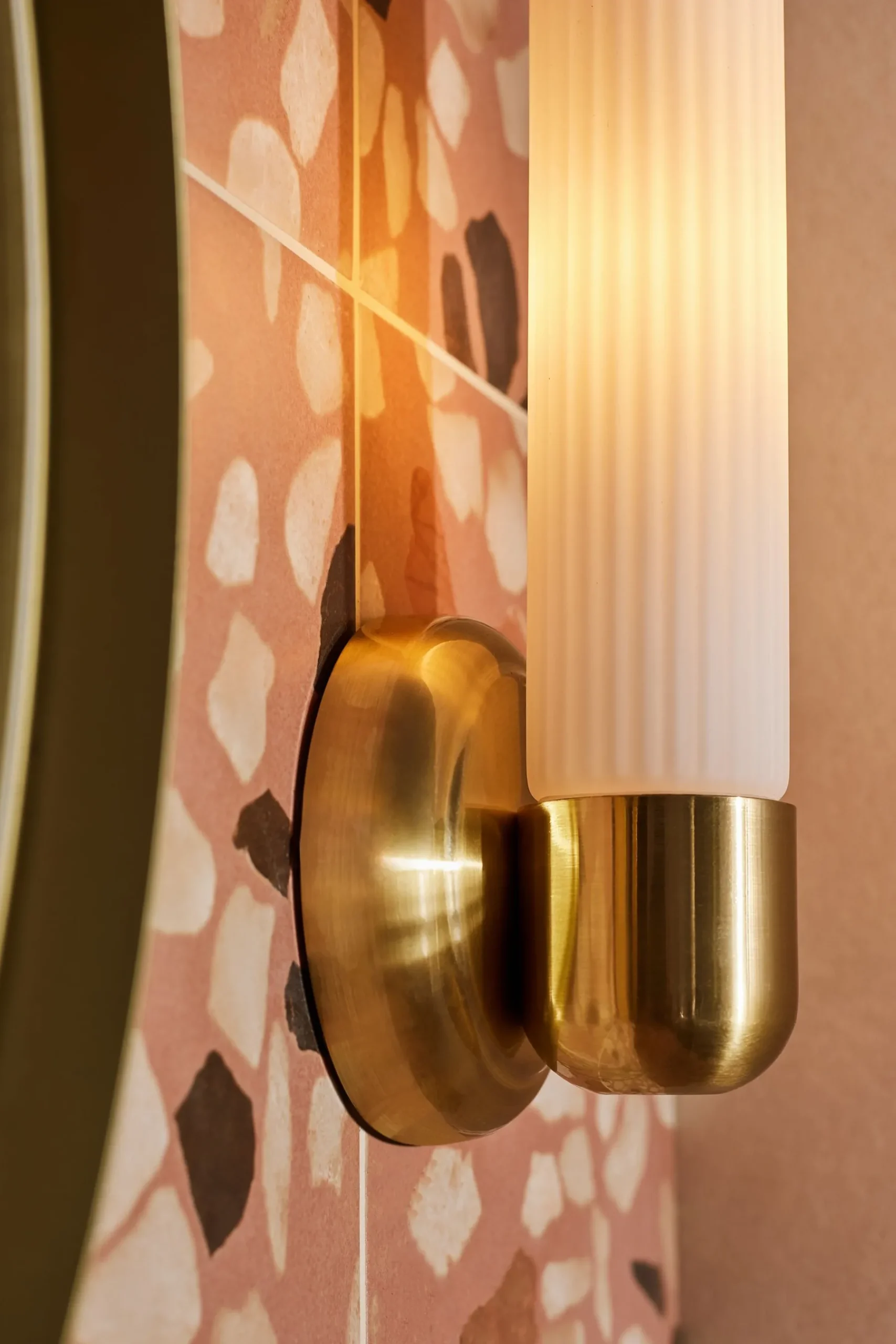 Stella Wall Light*MADE.COM Best