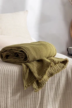 Lark 4 Layer Muslin Crinkle 100% Cotton Throw*Yard Clearance